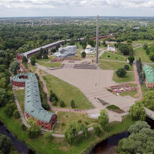 Беларускія замкі ўвайшлі ў сусветны рэйтынг: Брэсцкая крэпасць абышла 92% славутасцяў