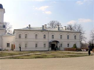 манастырскі корпус (келеный корпус №1)