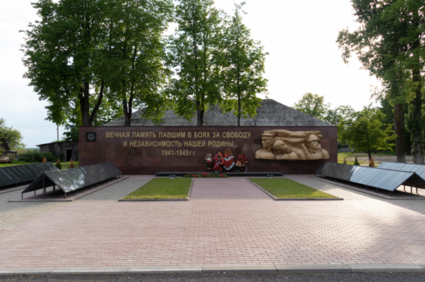 Брацкая магіла ў в. Шапуры. Знешні выгляд помніка