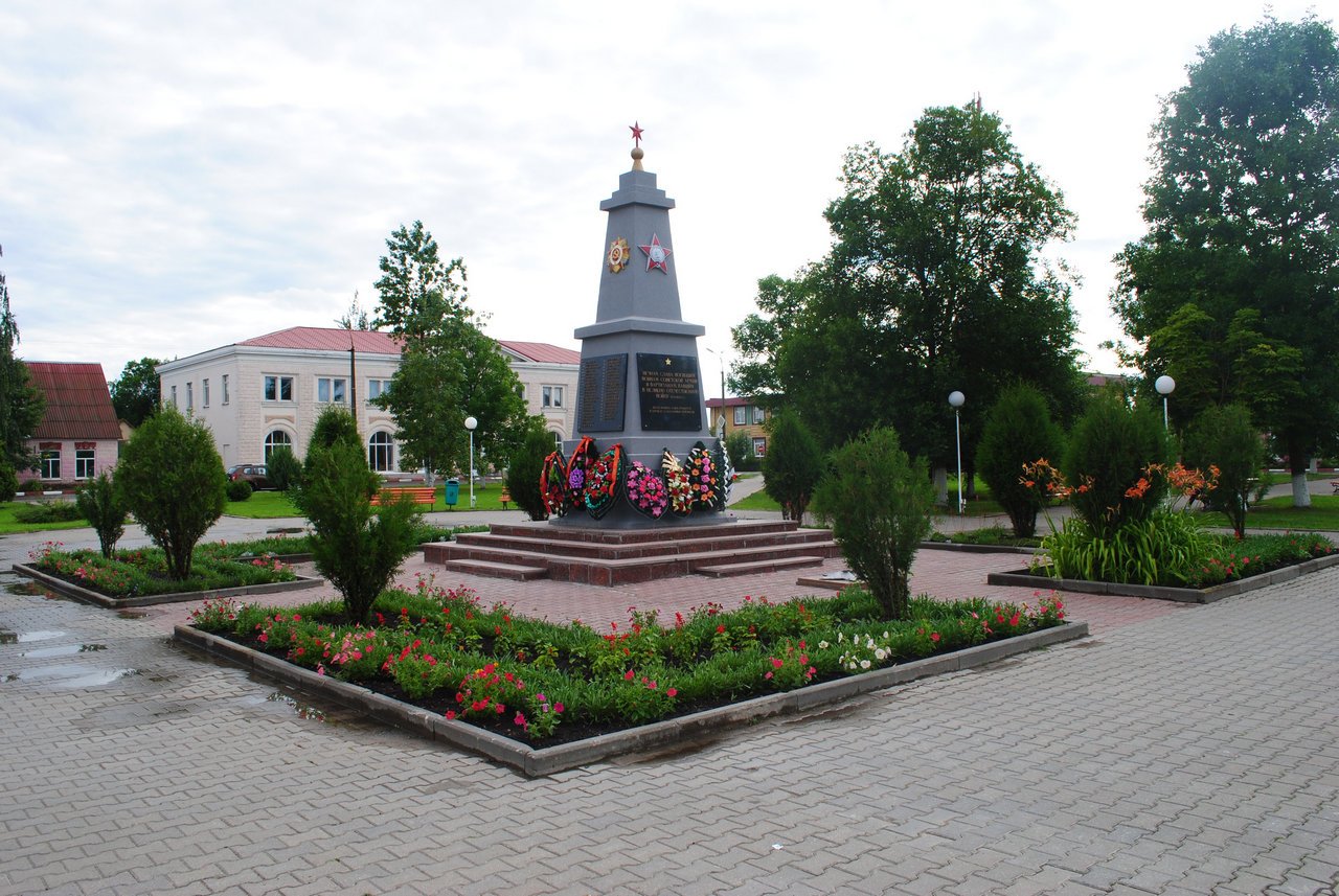 Помнік на брацкай магіле. Агульны выгляд