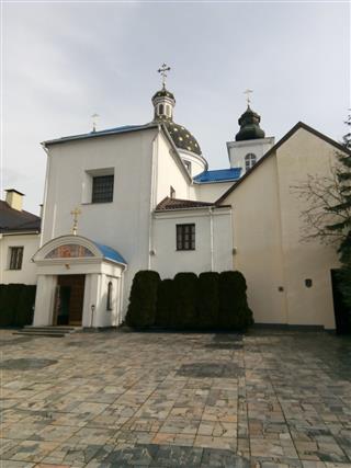 Гісторыка-архітэктурны комплекс жаночага манастыра Раства Багародзіцы: царква Раства Багародзіцы, манастырскі корпус, царква прападобнага Сергія Раданежскага