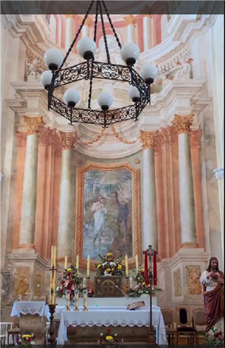 Ансамбль кляштара францысканцаў: роспіс алтарнай сцяны касцёла