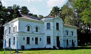 Комплекс былой сядзібы «Альберцін»: два флігелі