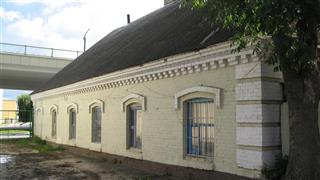 Будынкі былых Станіславоўскіх кафельных майстэрняў: два будынкі складоў