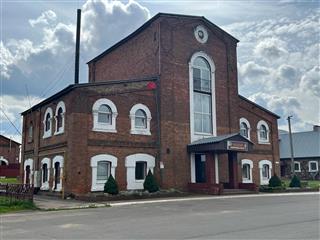 Комплекс былой сядзібы "Алесіна": дом з гаспадарчай прыбудовай