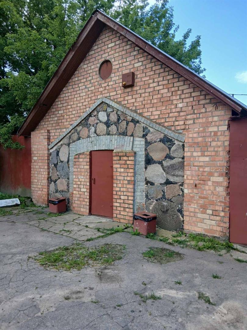 Комплекс былой сядзібы «Алесіна»: Склад (перад, усходняя частка)